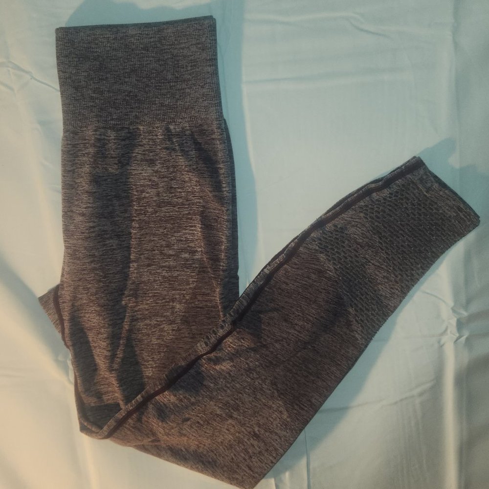 RBX Ladies' athletic pants grey in size XL/ 30" waist